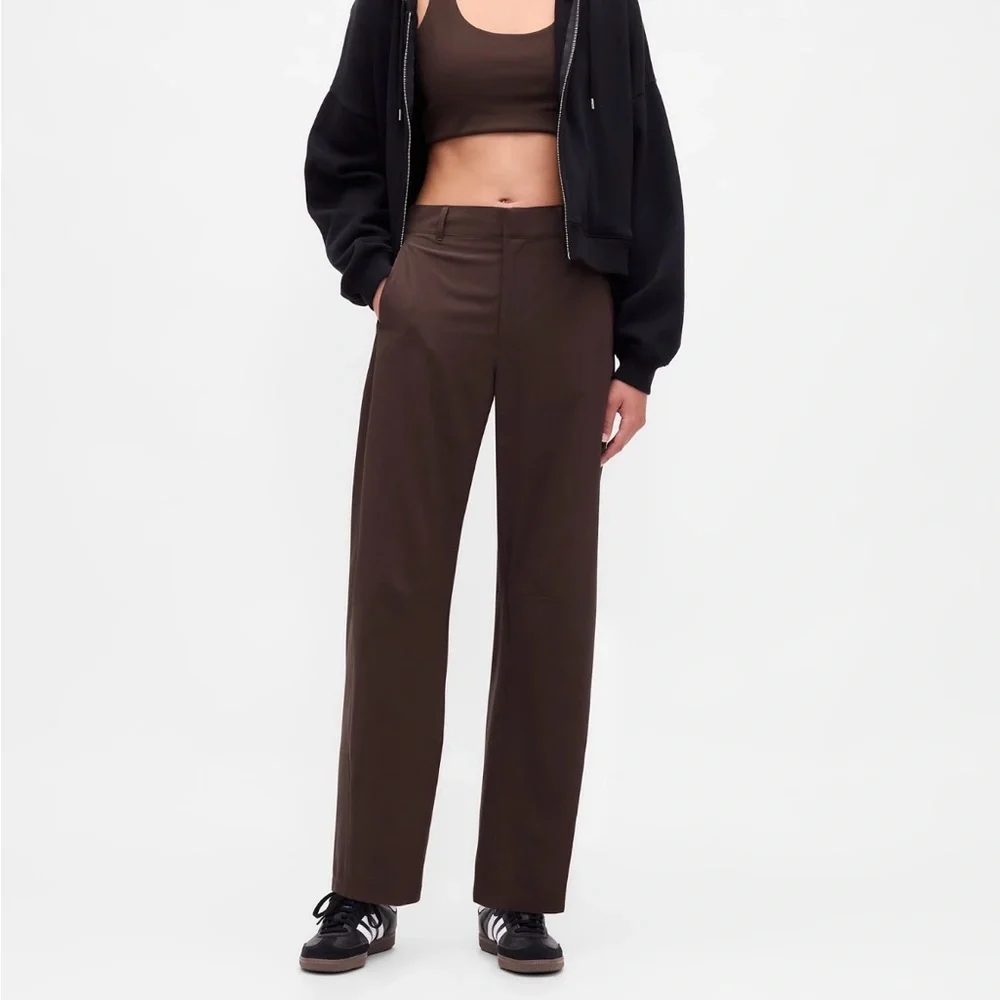NWT GapFit Tech High Rise Barrel Trousers - Picture 1 of 4